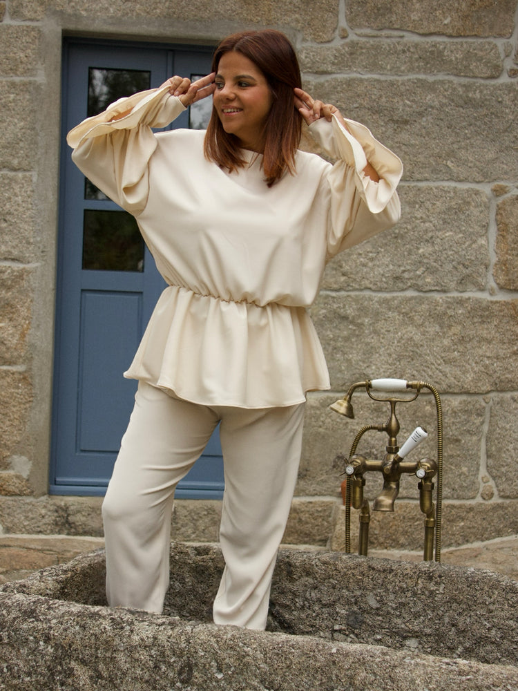 Blusa Bússola Nude