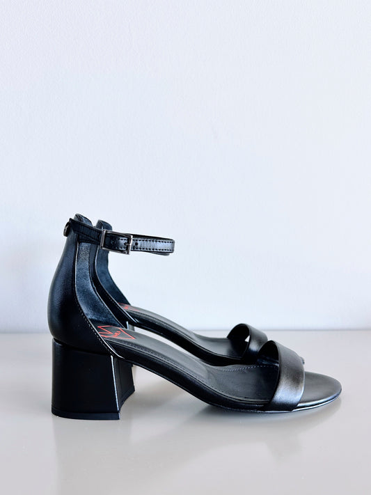 MAGIC SHOES V2
