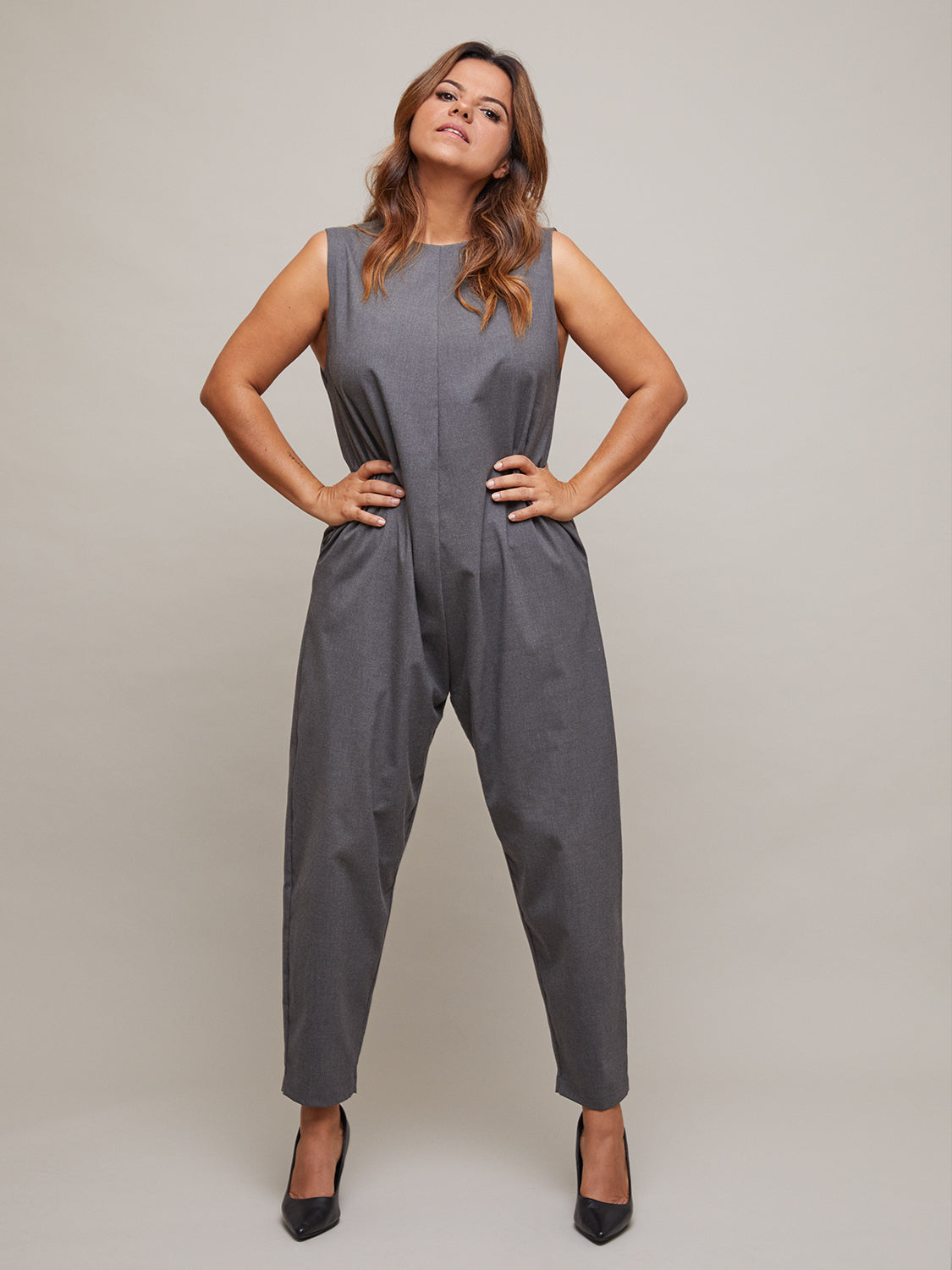 NOSTALGIC JUMPSUIT GREY – MAHRLA